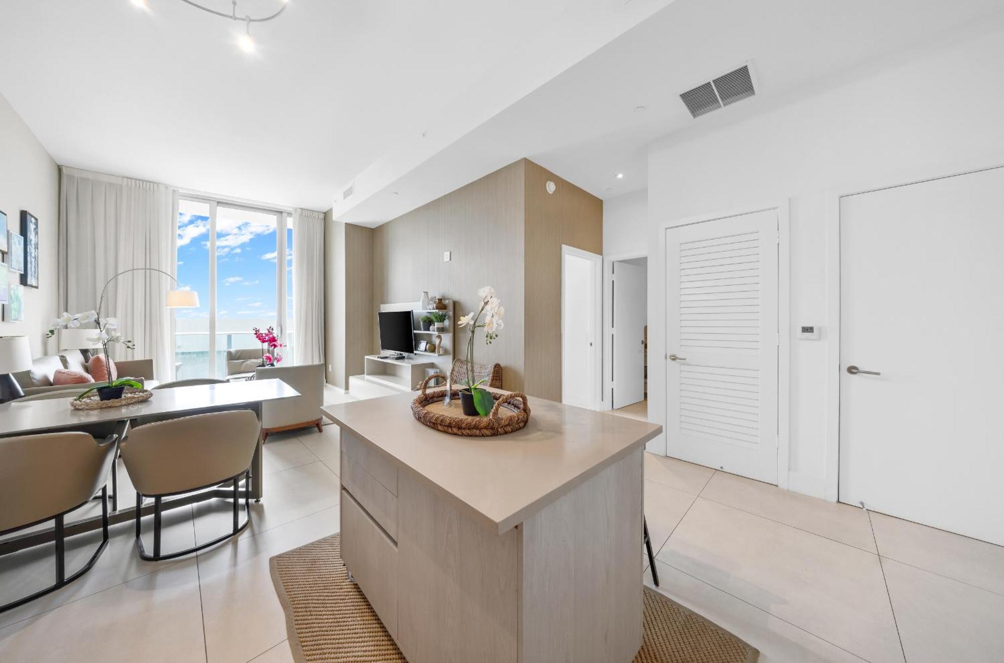 Wake Up To The Sound Of Waves In A Stylish Condo In A Luxury Resort Hollywood Zewnętrze zdjęcie