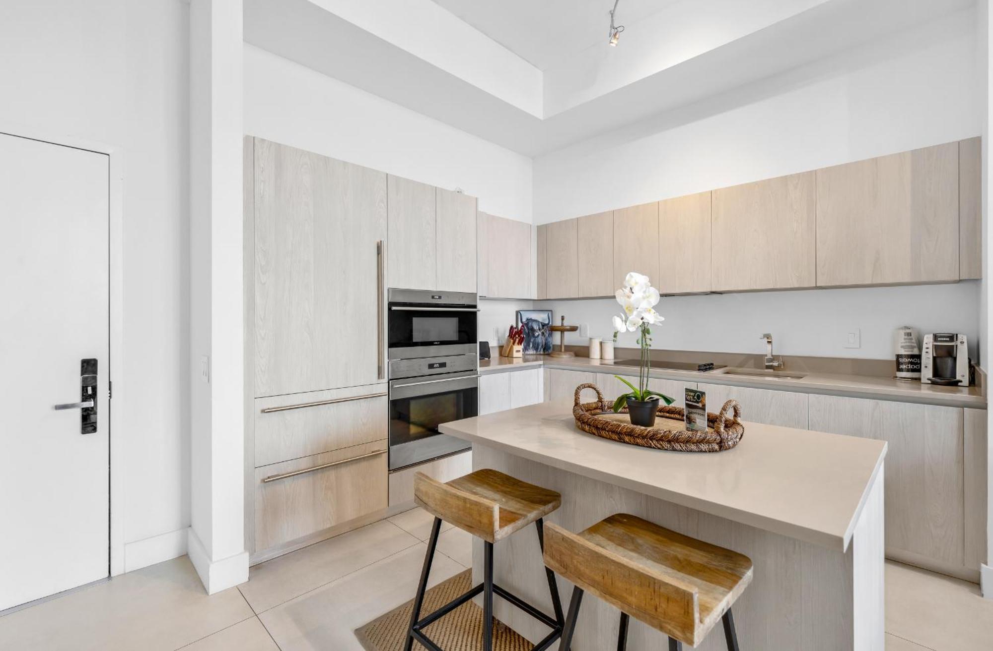 Wake Up To The Sound Of Waves In A Stylish Condo In A Luxury Resort Hollywood Zewnętrze zdjęcie
